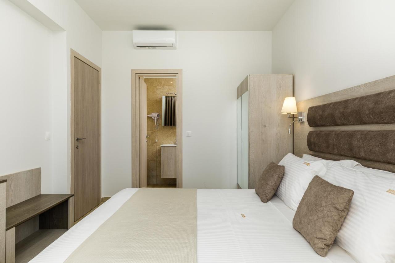Aria Garden Suites Nikíti Eksteriør bilde