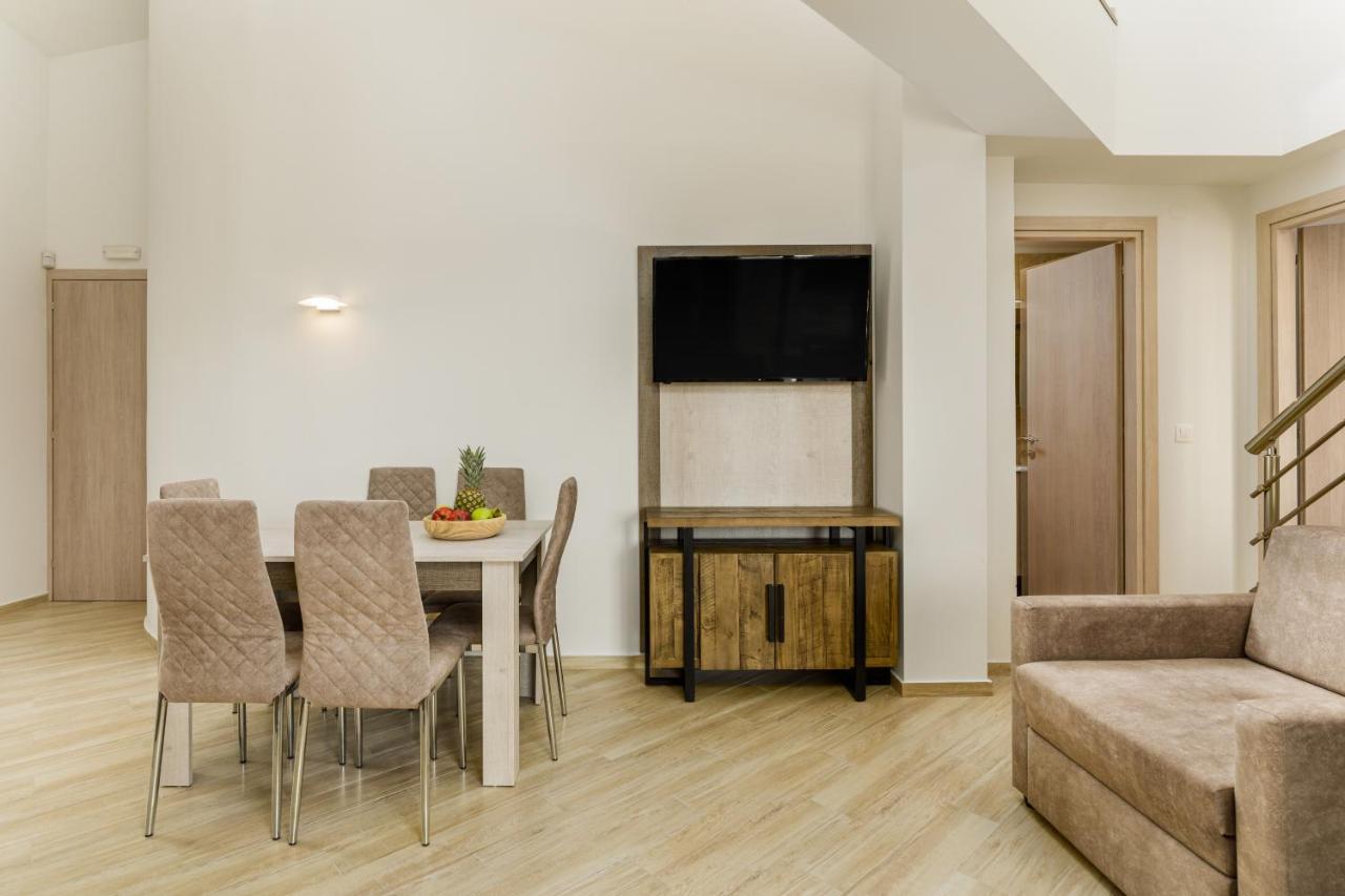 Aria Garden Suites Nikíti Eksteriør bilde