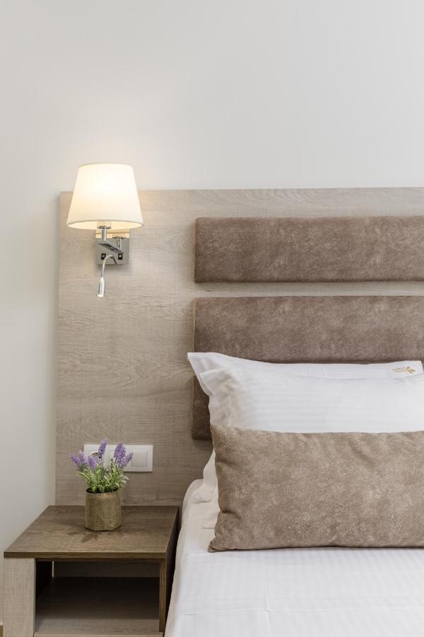 Aria Garden Suites Nikíti Eksteriør bilde